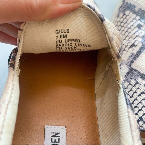 Steve Madden Gills Beige Snake Platform Slip on Sneakers - Picture 4 of 6